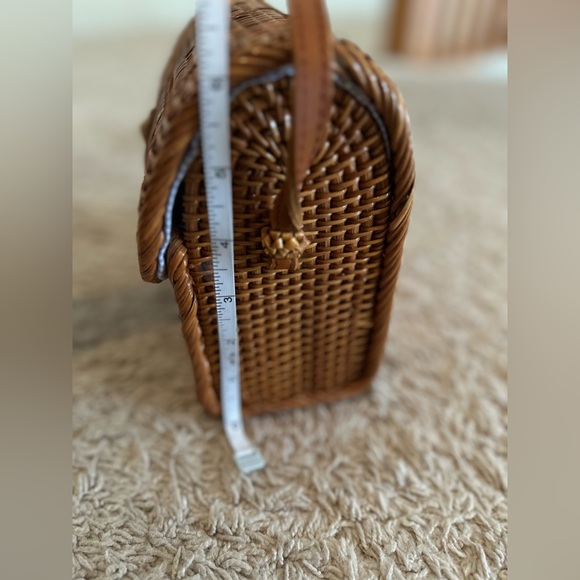 Rattan Bag - Bali Bag - Straw Bag - Handwoven Shoulder Bag - Boho Summer Purse - Picture 11 of 12